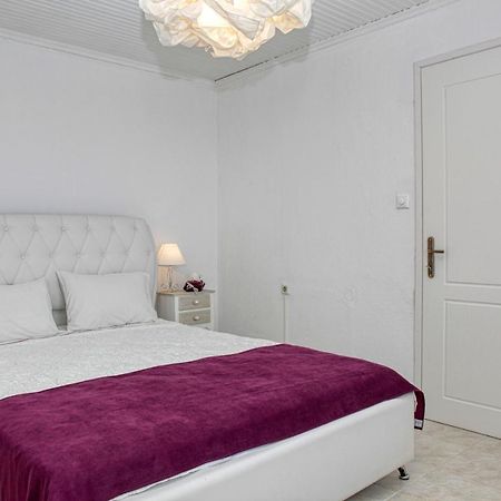 Villa Lemonia غلوسا المظهر الخارجي الصورة